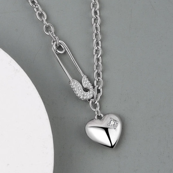Silver 925 Heart & Pin Necklace - Picture 4 of 5